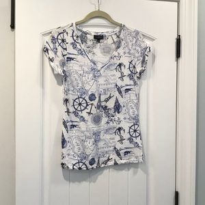 Nautical v-neck t-shirt